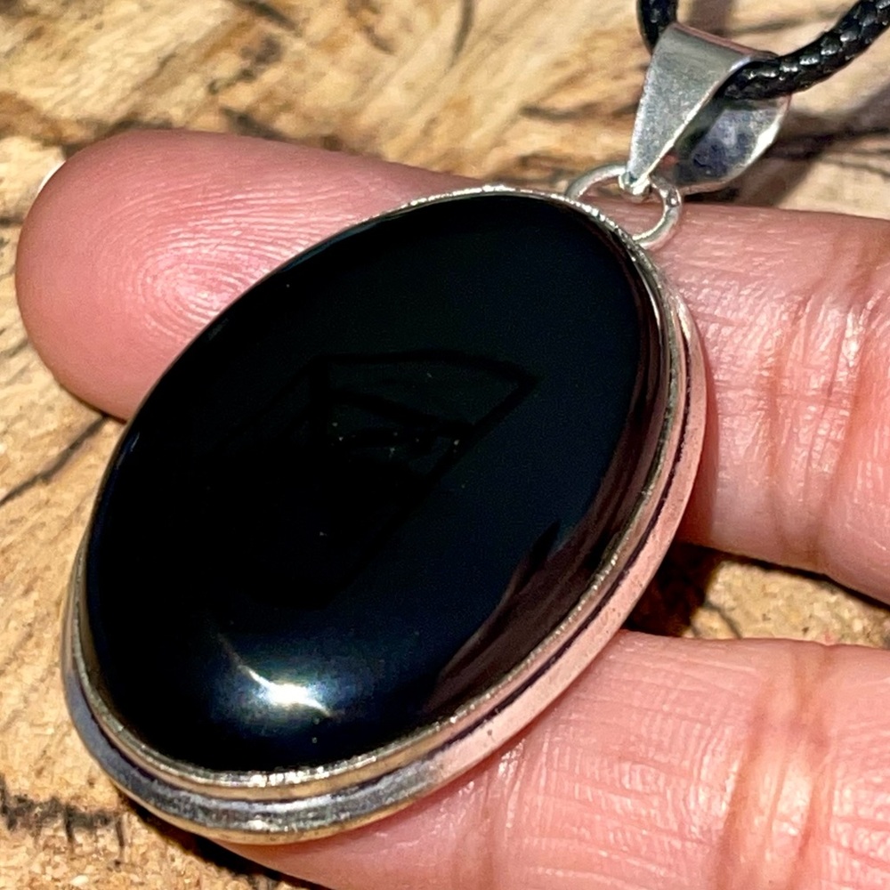 Black Onyx Pendant 1 7/8” - Picture 5 of 13